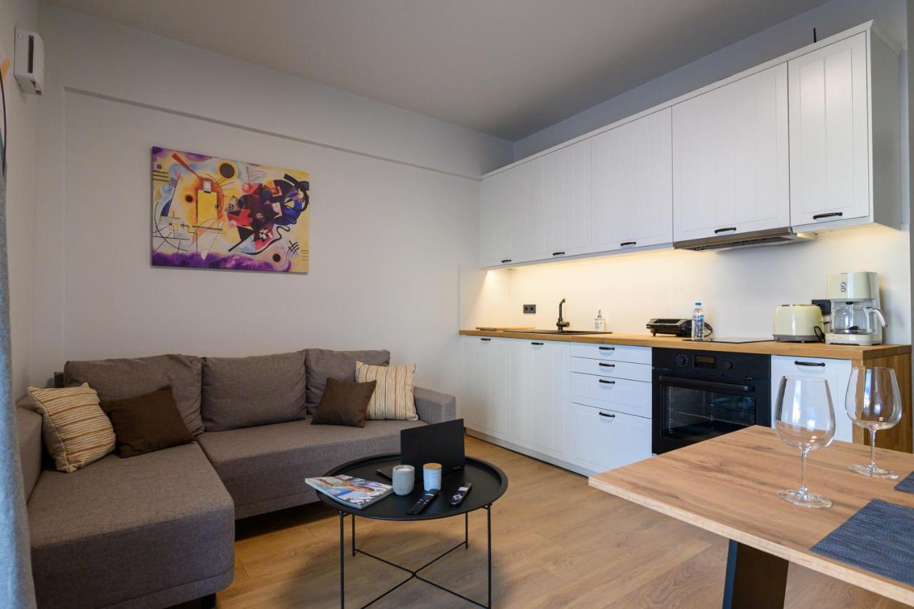 Plato 42 Apartment Kalamata Exterior photo